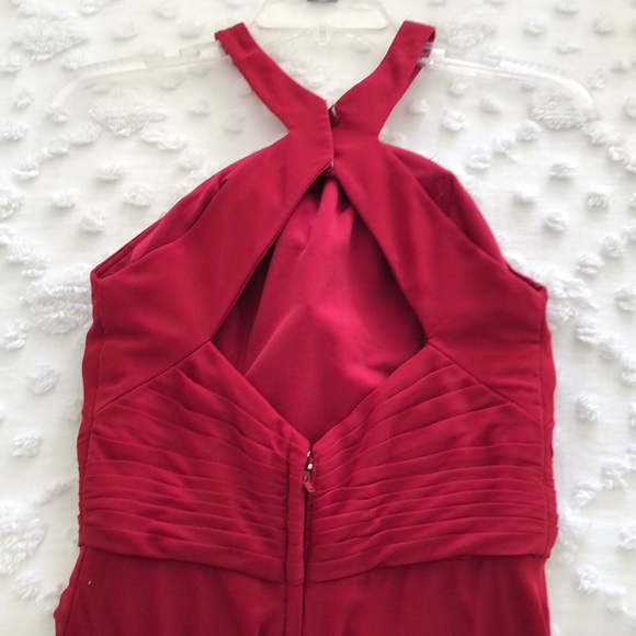 Chiffon Formal Gown - Picture 4 of 11